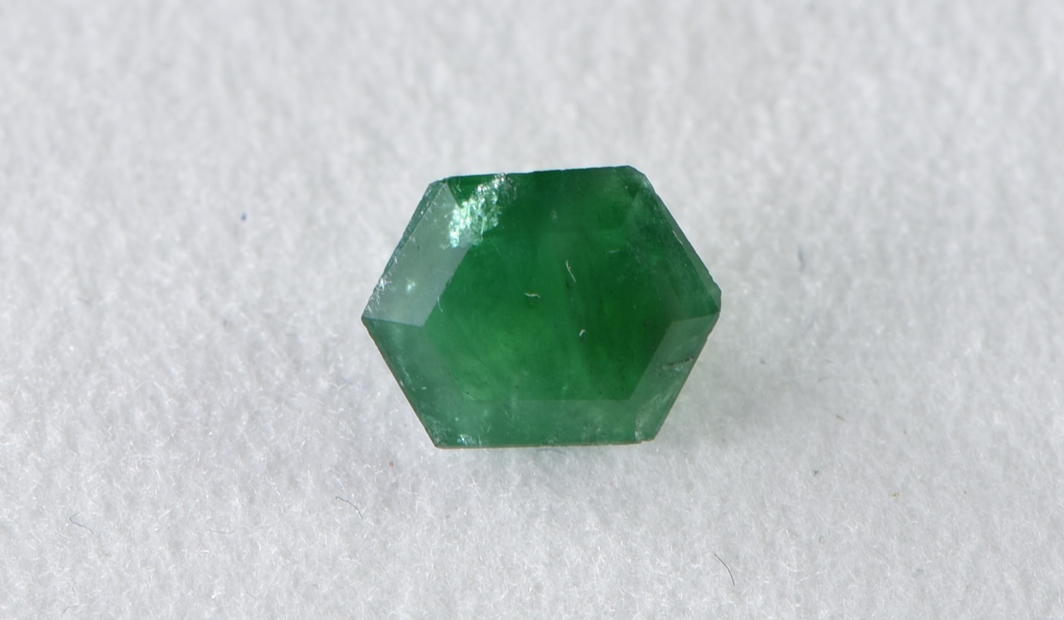 facettierter Smaragd (1,14 ct)
