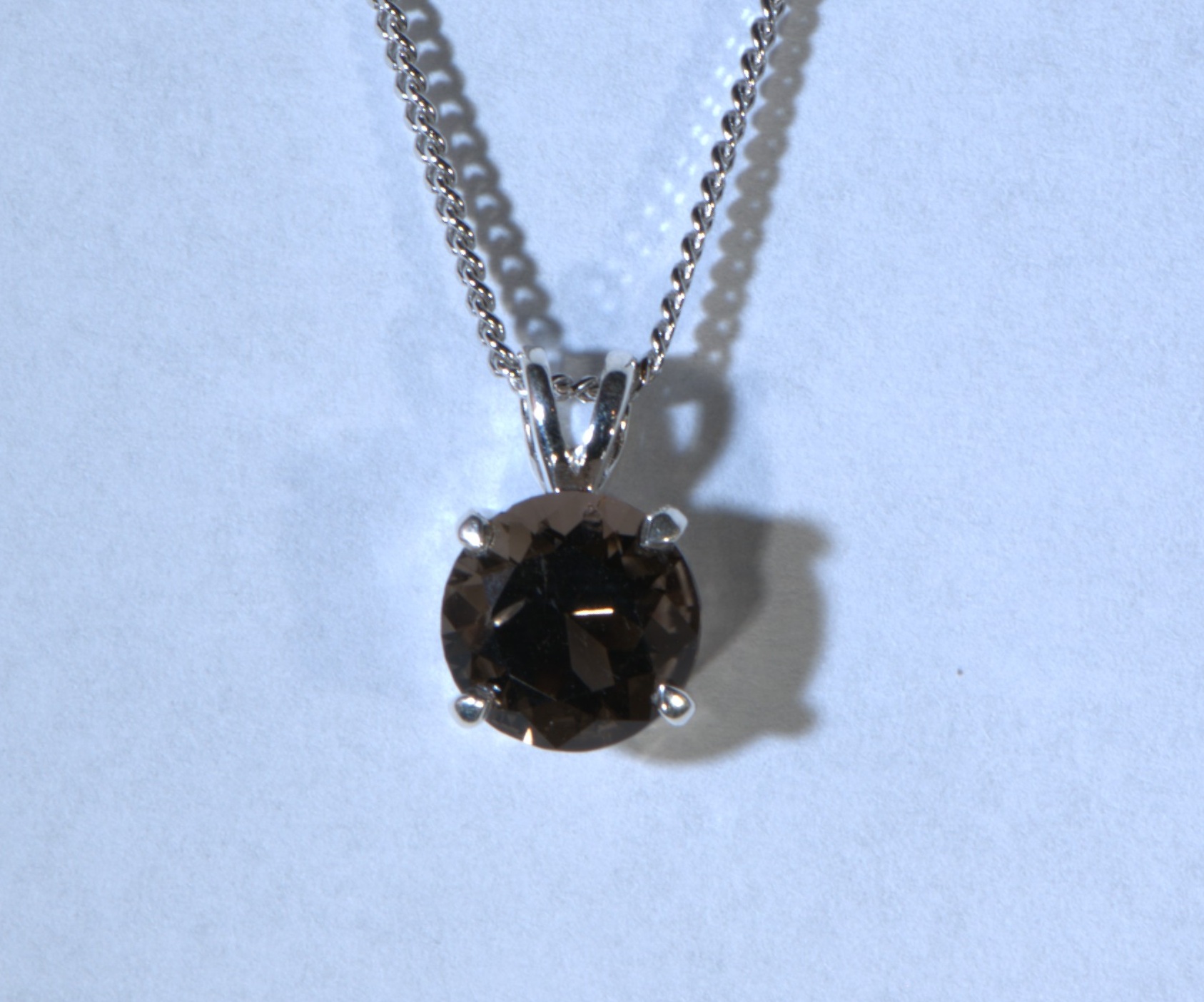 Zierlicher Rauchquarzanhänger in Silber (Habachtal)